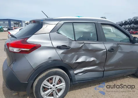 2018 Nissan Kicks S from USA, damaged, VIN 3N1CP5CUXJL537678